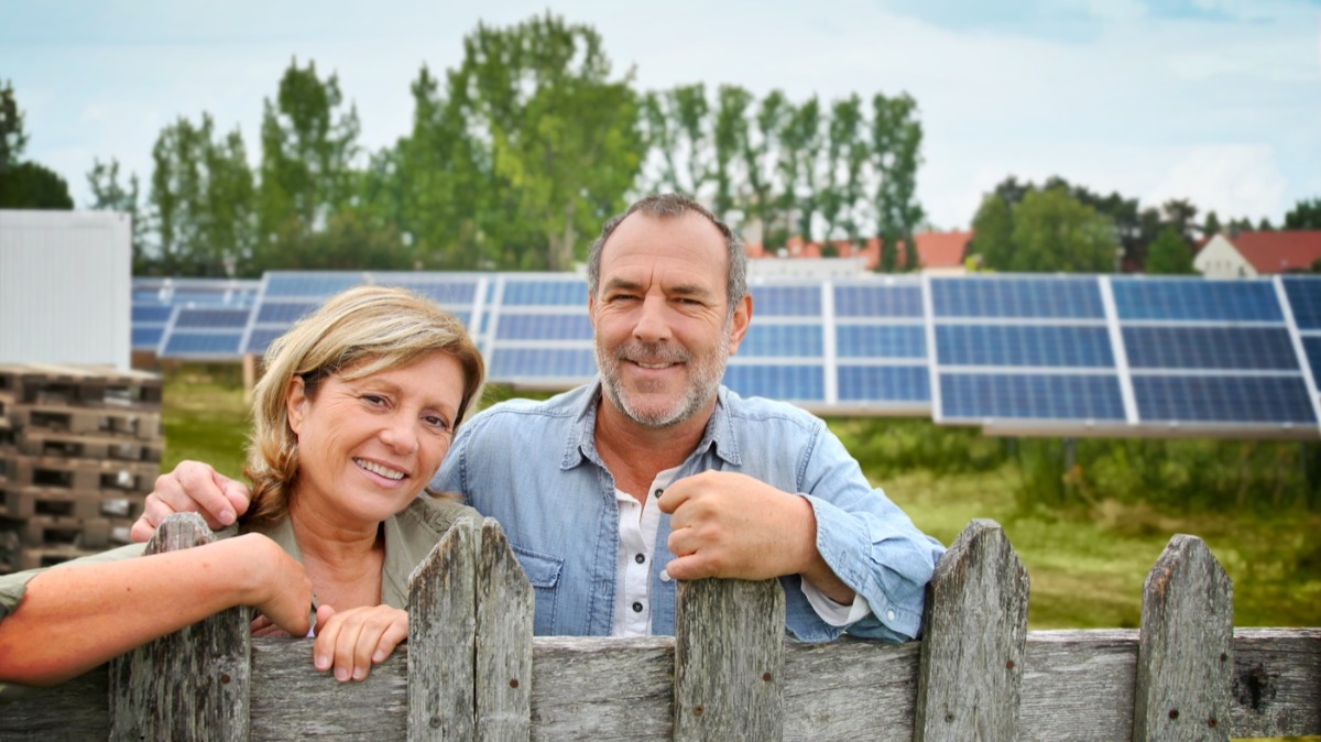 Offer Connecting Peers - Local Energy and Prosumer Communities