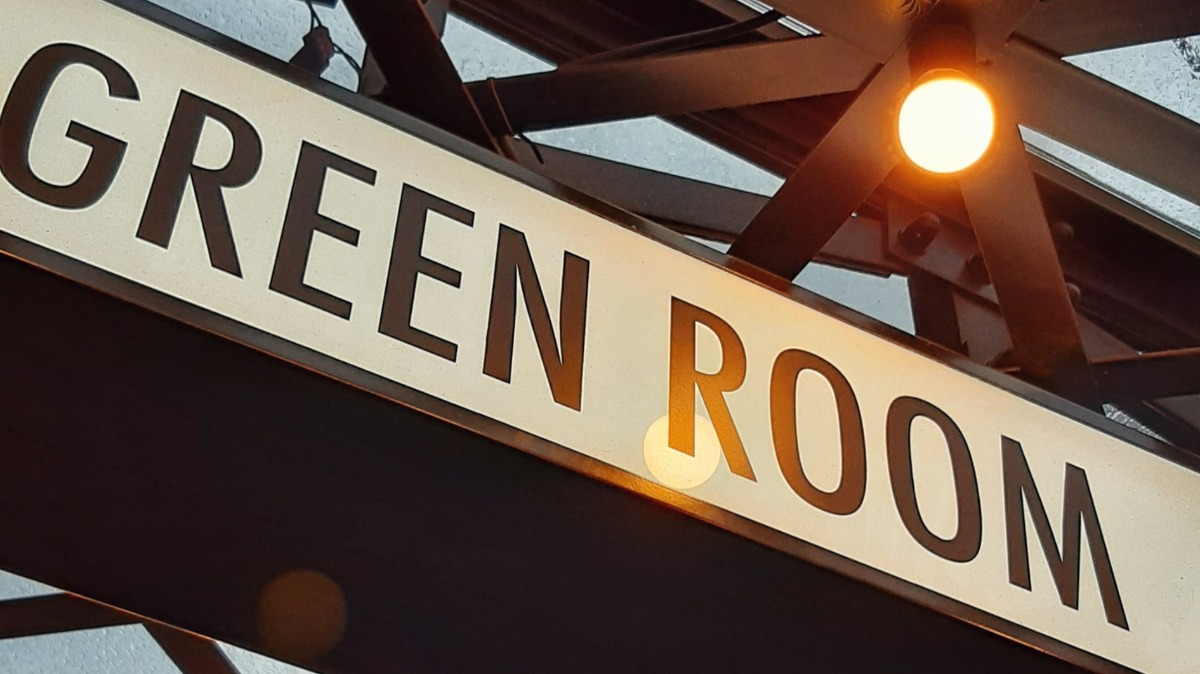 Offer The Green Room