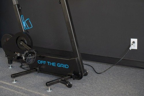 Gallery Off The Grid electricity generating spinning bike 1