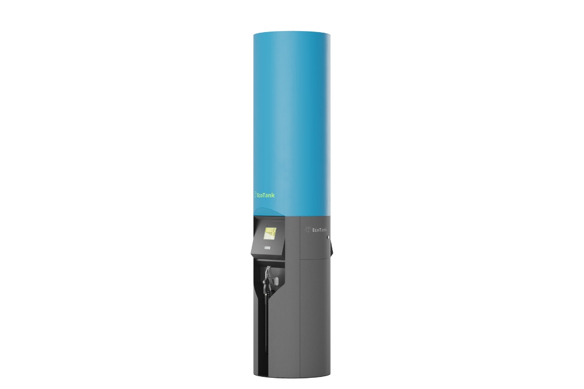 Gallery Plastic-free screenwash dispensers 1
