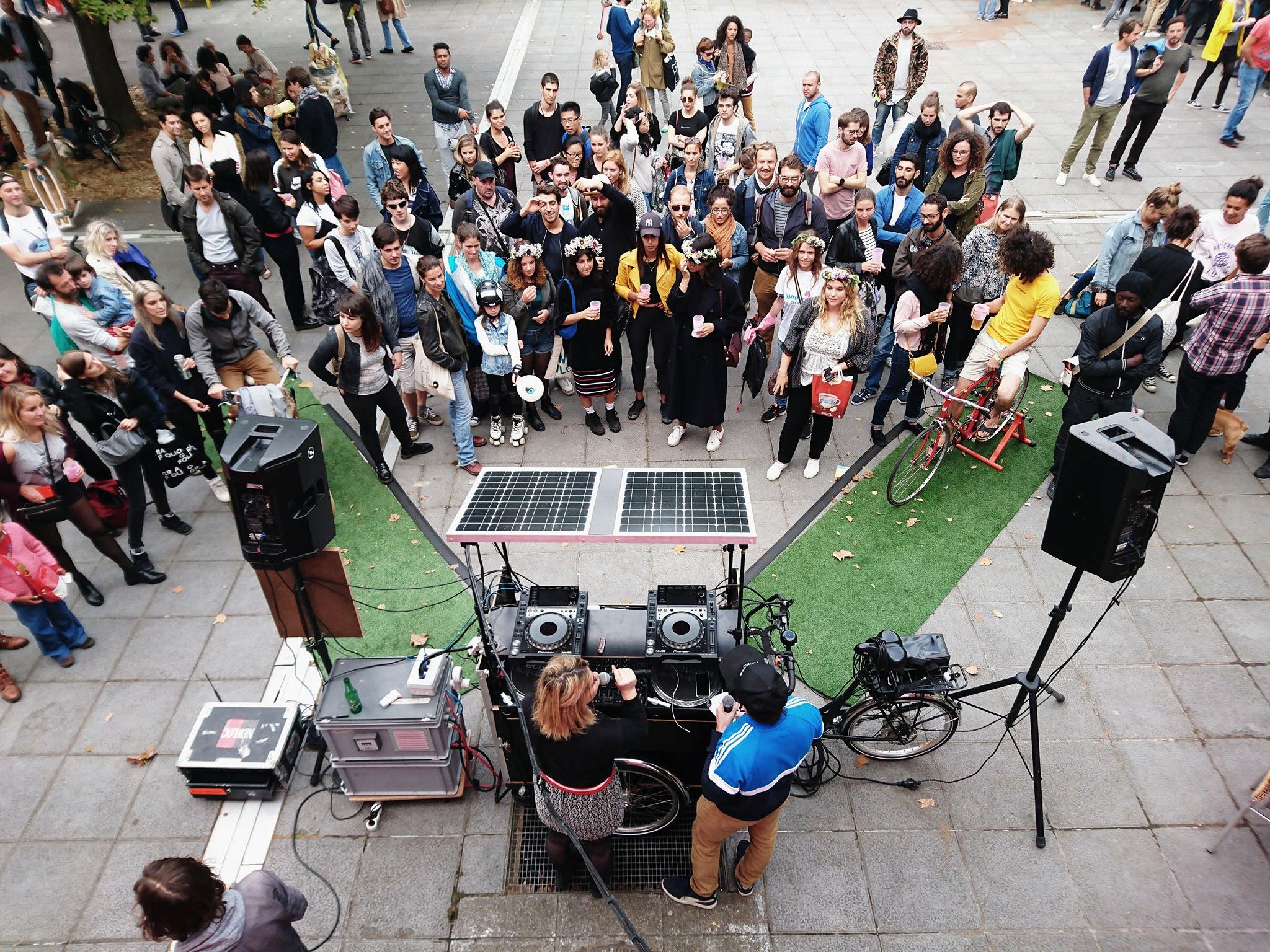 Gallery SolarSoundSystem 3