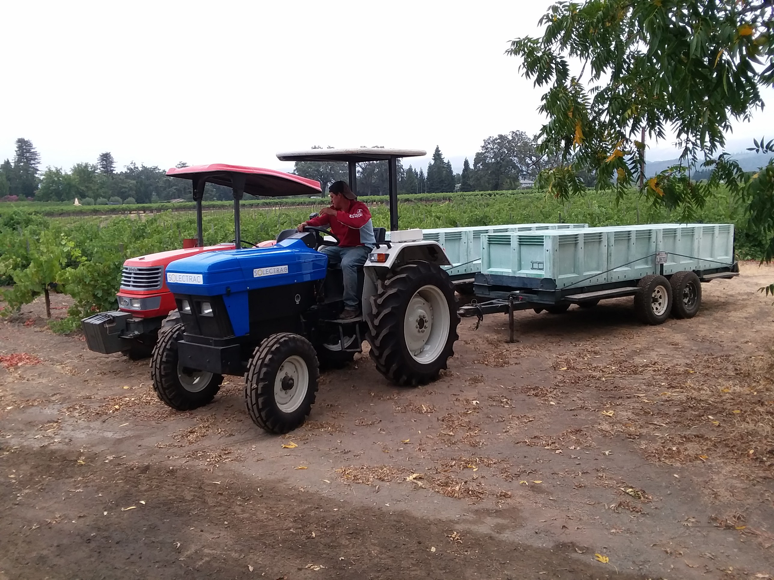 Gallery Solectrac Electric Tractors 3