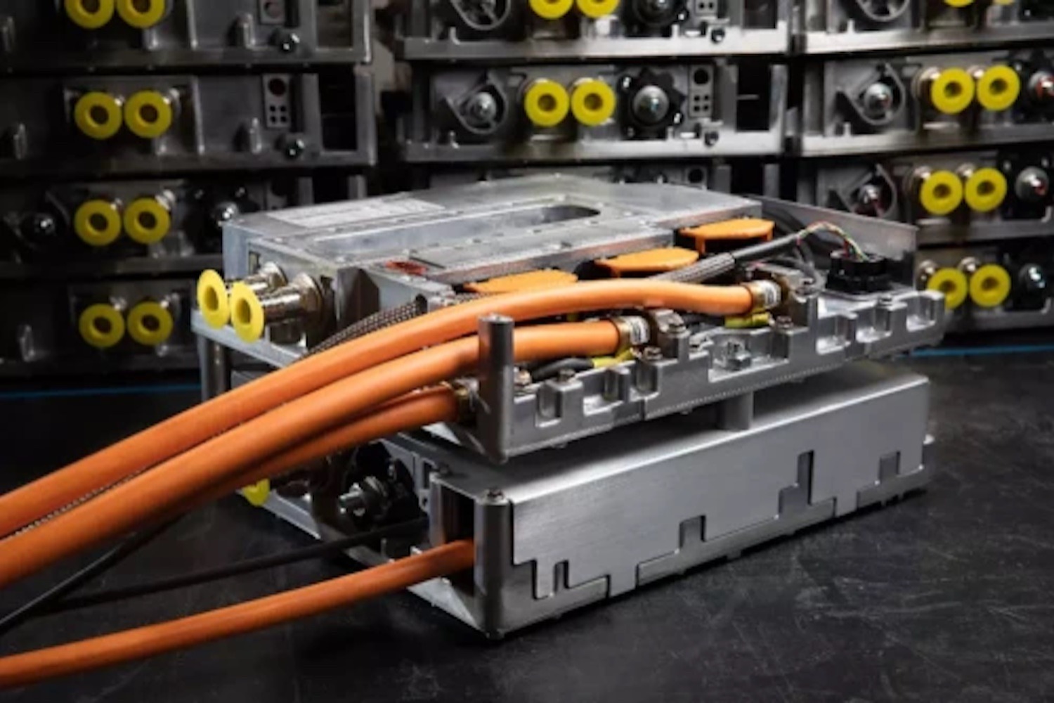 MOBILE DRIVES INVERTERS